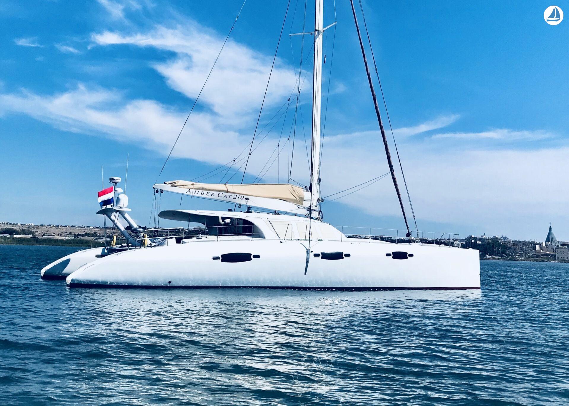 фото Enmar Ambercat 210 2