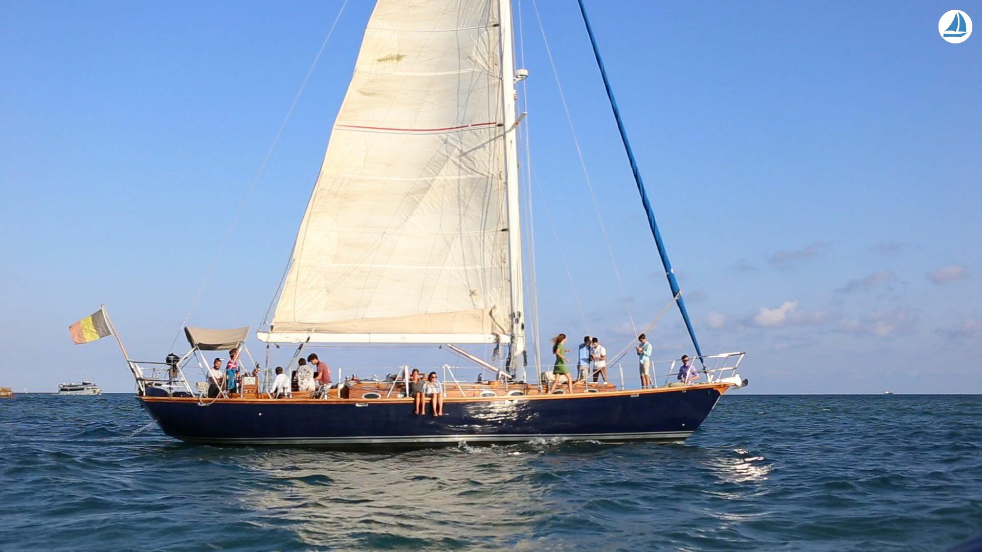 фото Custom classic 52 2