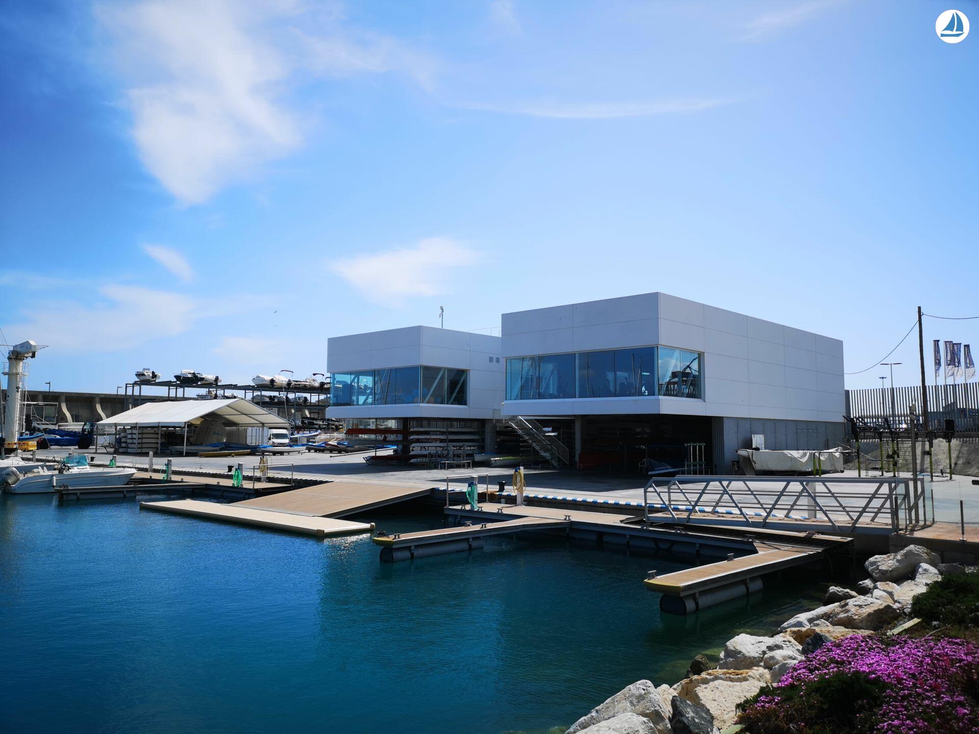 фото Sea Ray 510 SUNDANCER 23