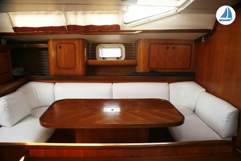 фото Beneteau OCEANIS 500 7
