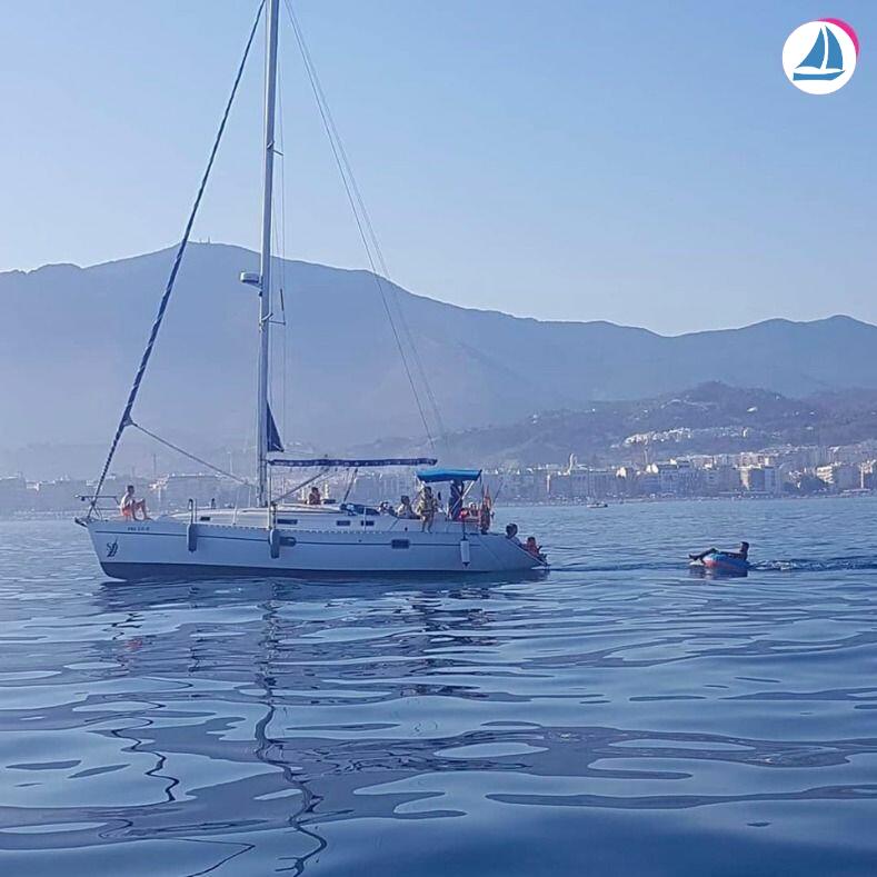 фото Beneteau OCEANIS 351 7