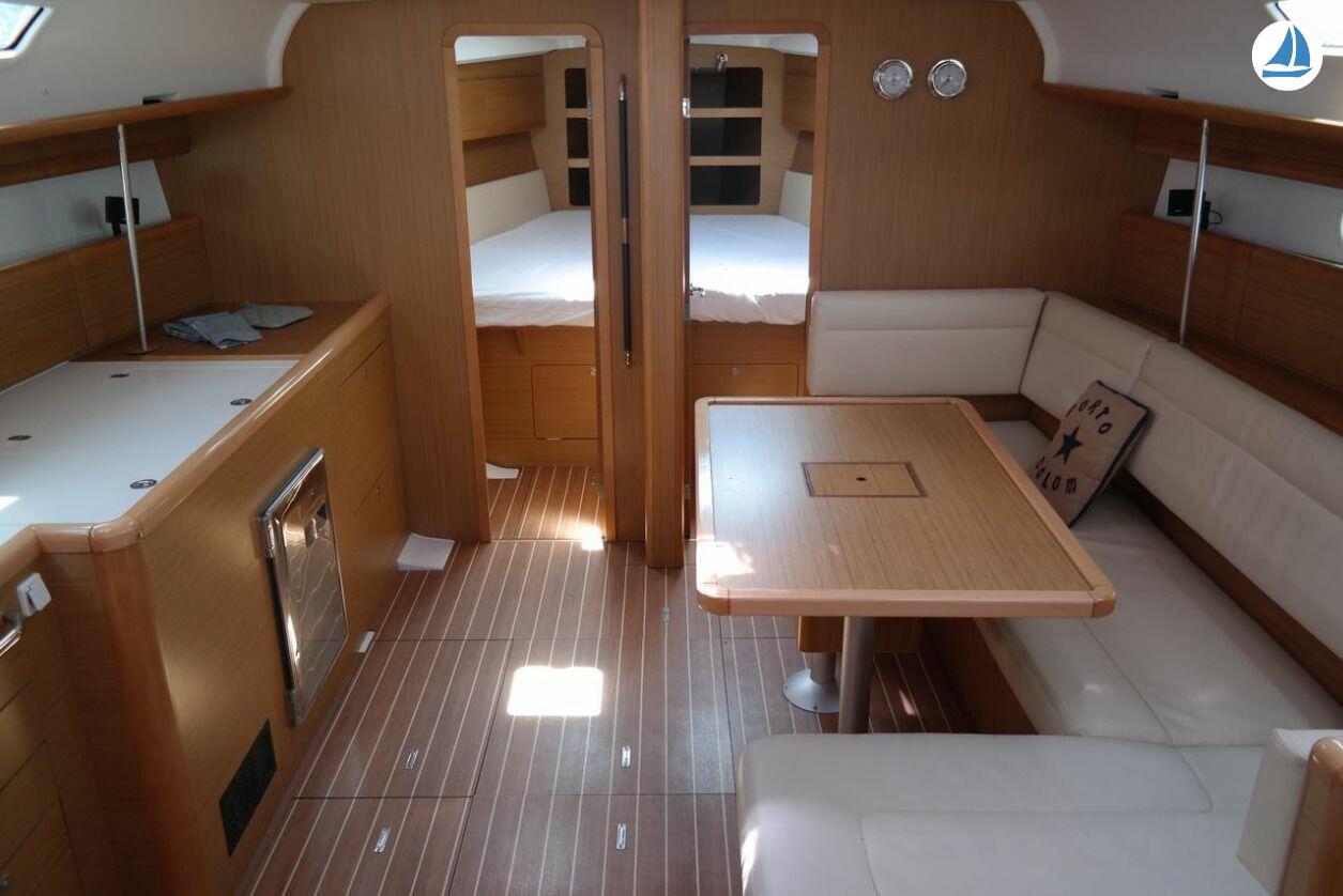 фото Jeanneau Odyssey 44i 6