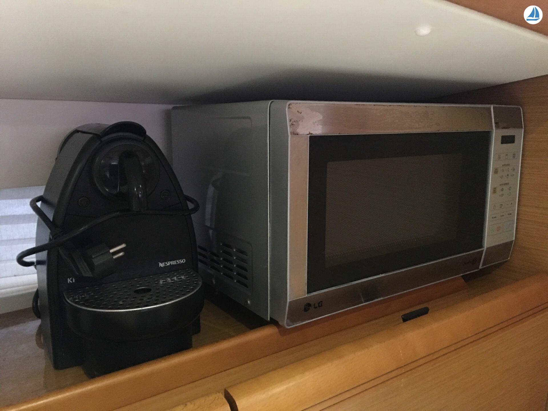 фото Jeanneau SUN ODYSSEY 509 16