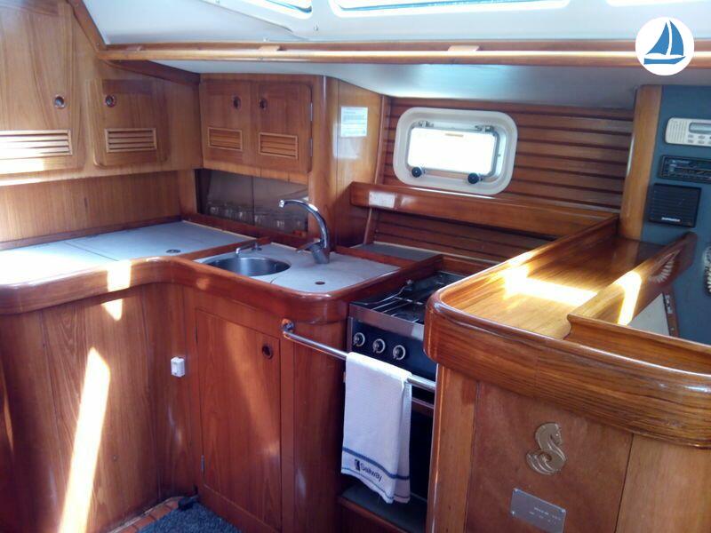 фото Beneteau OCEANIS 500 10