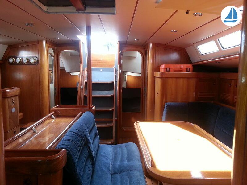 фото Beneteau OCEANIS 500 12