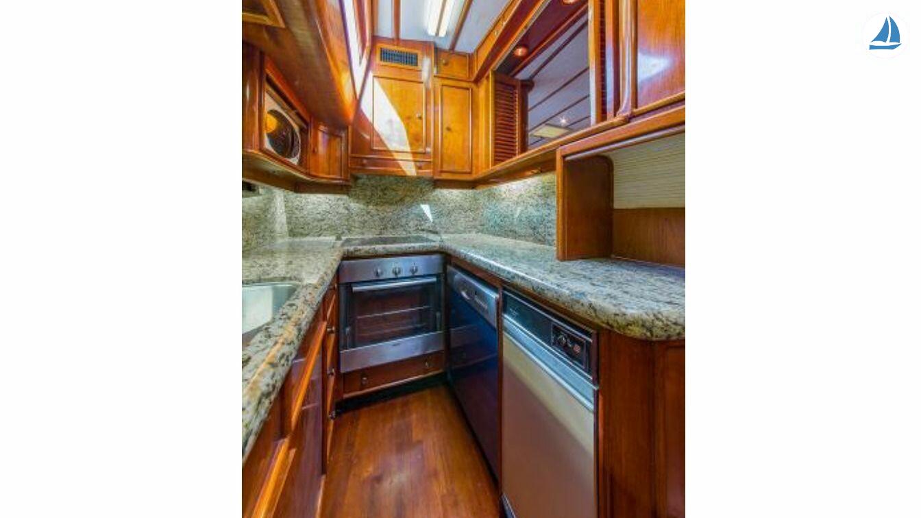 фото Cooper Leef Ketch 72 4