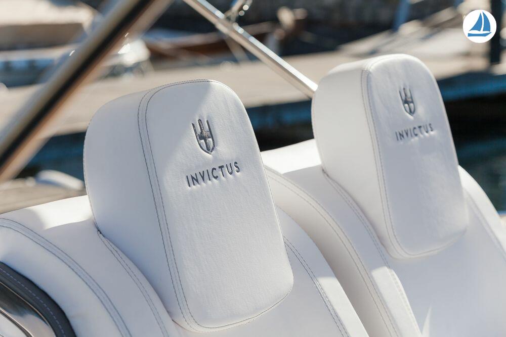 фото Invictus Yachts 270 fx 11