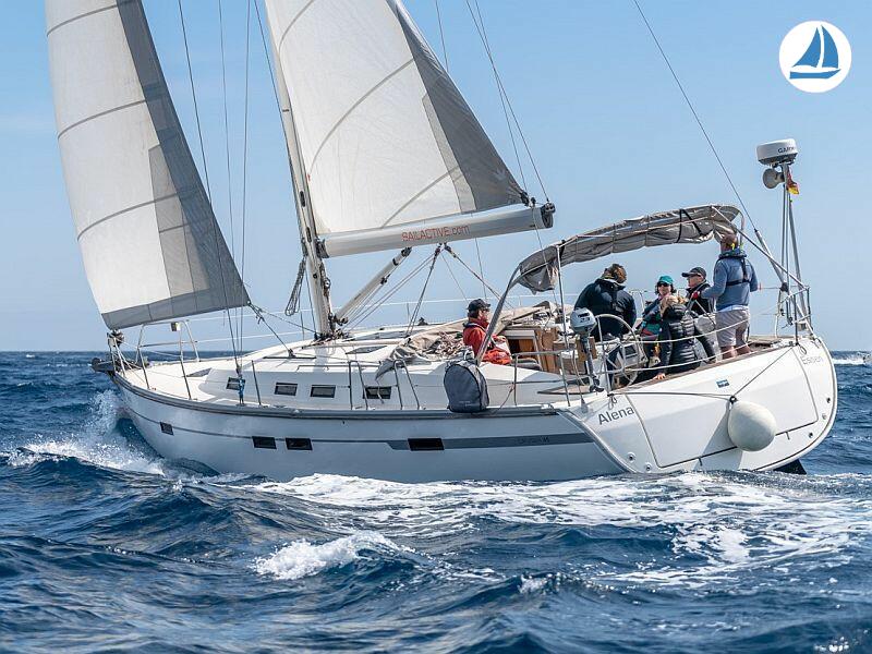 фото Bavaria CRUISER 45 2