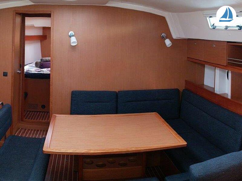фото Bavaria CRUISER 45 6
