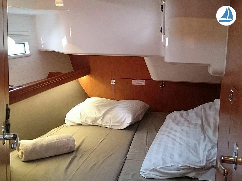 фото Bavaria Cruiser 51 9