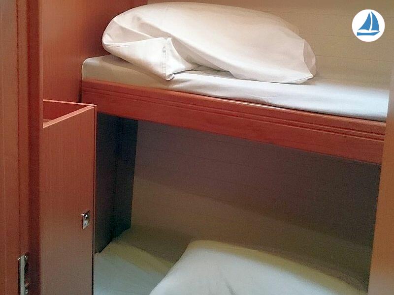 фото Bavaria Cruiser 51 10