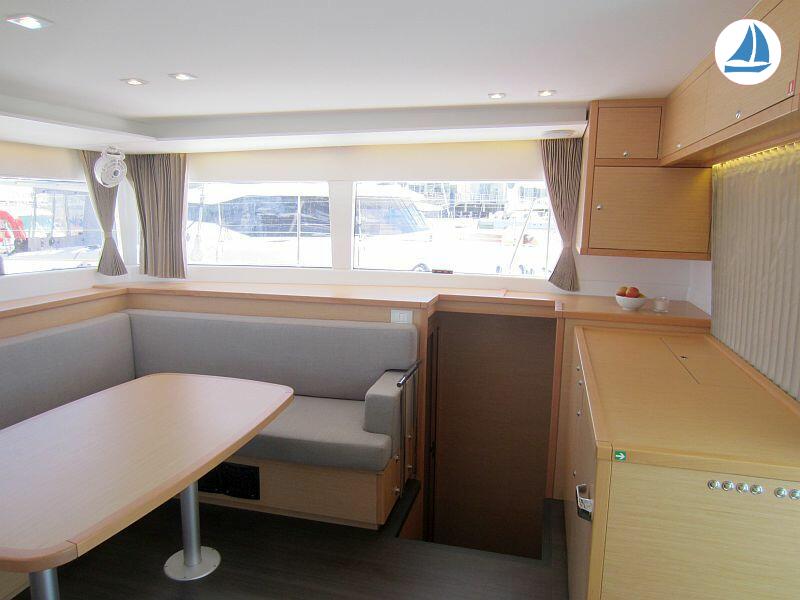 фото Lagoon 450 S 20