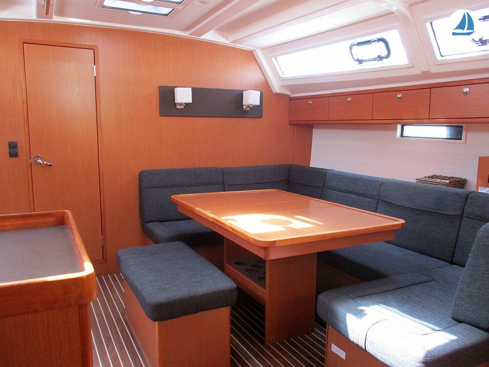 фото Bavaria Cruiser 46 9