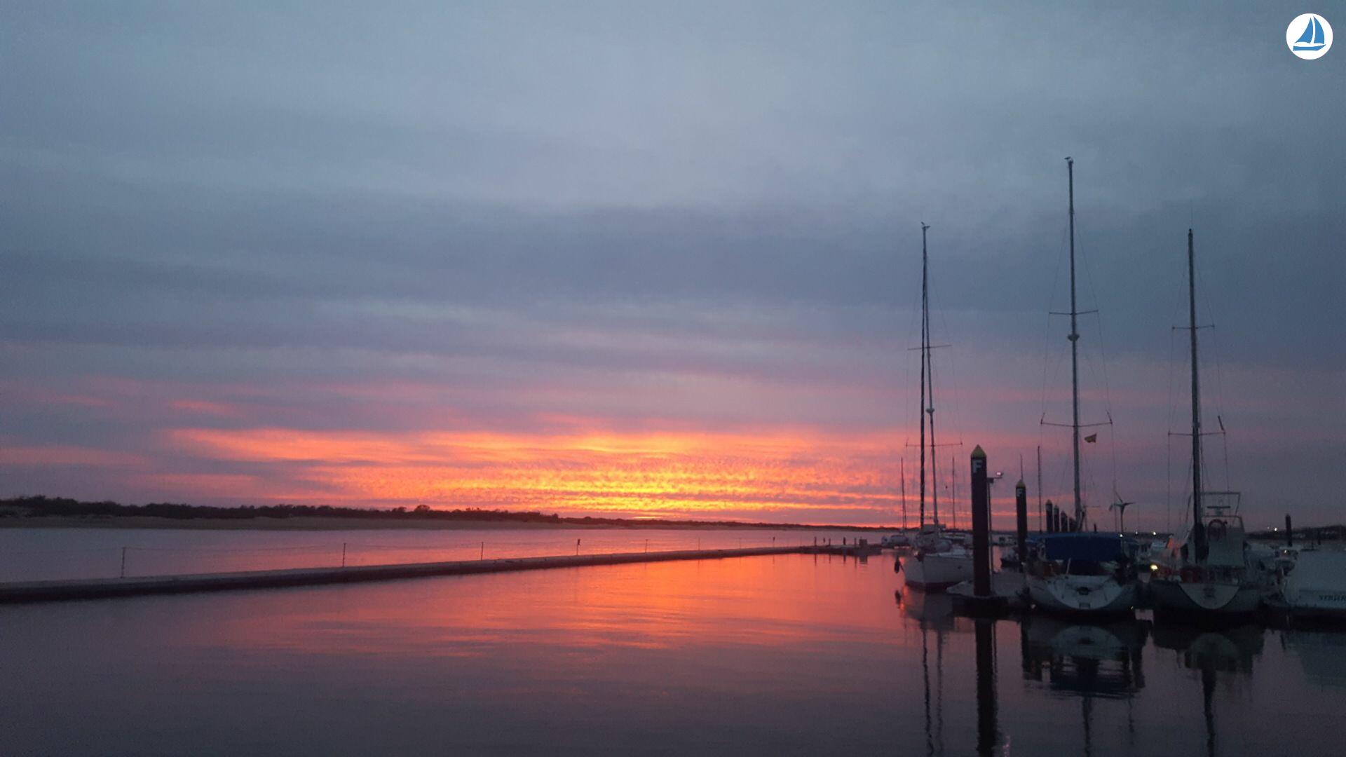 фото Lagoon 380 S2 3