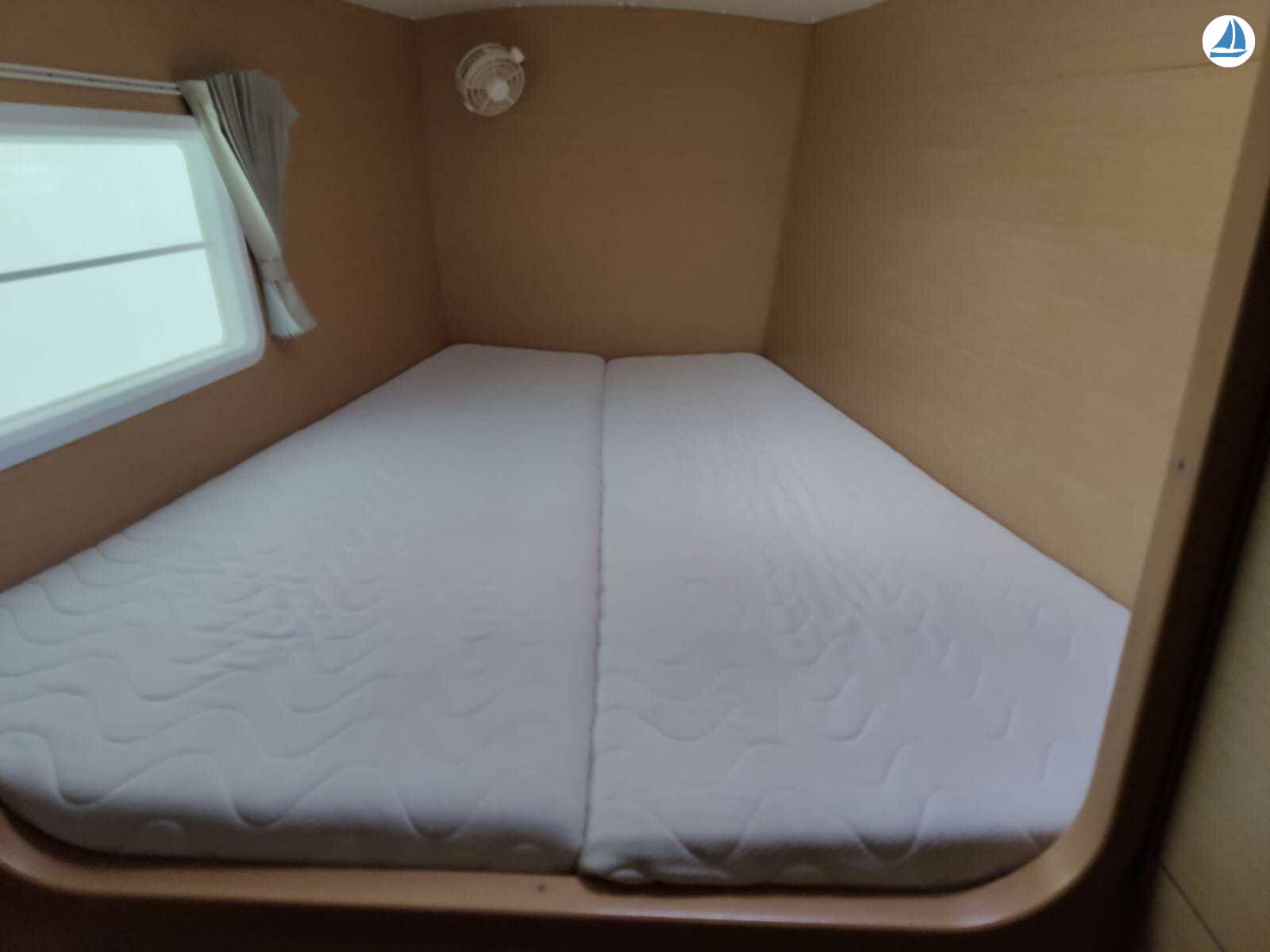 фото Lagoon 380 S2 26