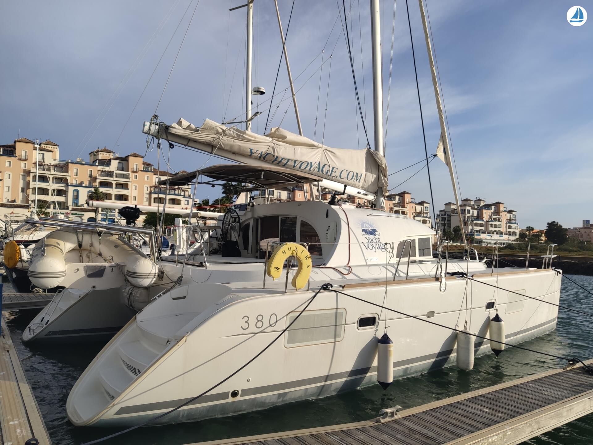 фото Lagoon 380 S2 27