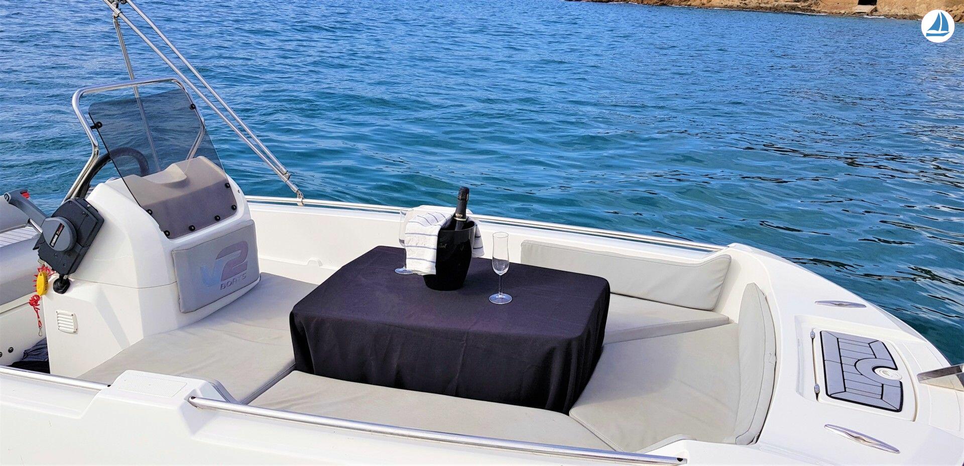 фото V2 Boats 5.0 Sport - Llafranc 6