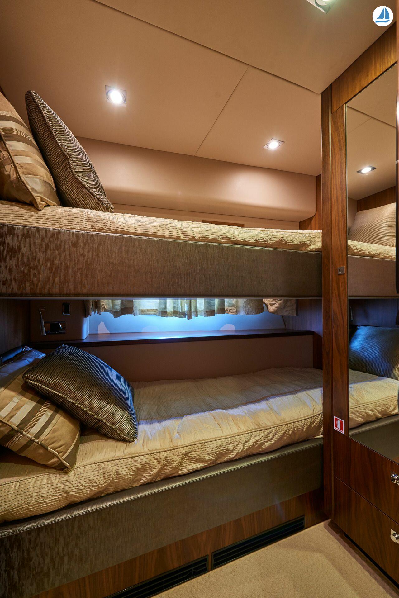 фото Sunseeker PREDATOR 74 12