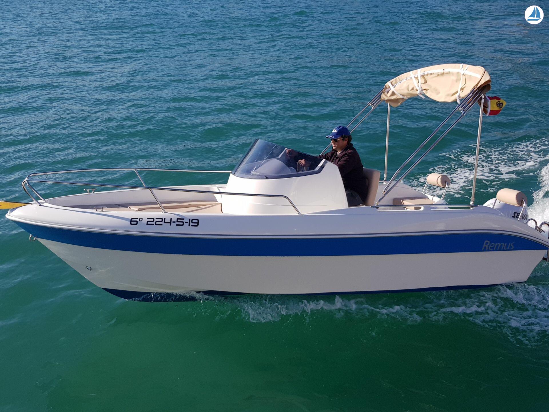 фото SESSA MARINE Remus 550 2