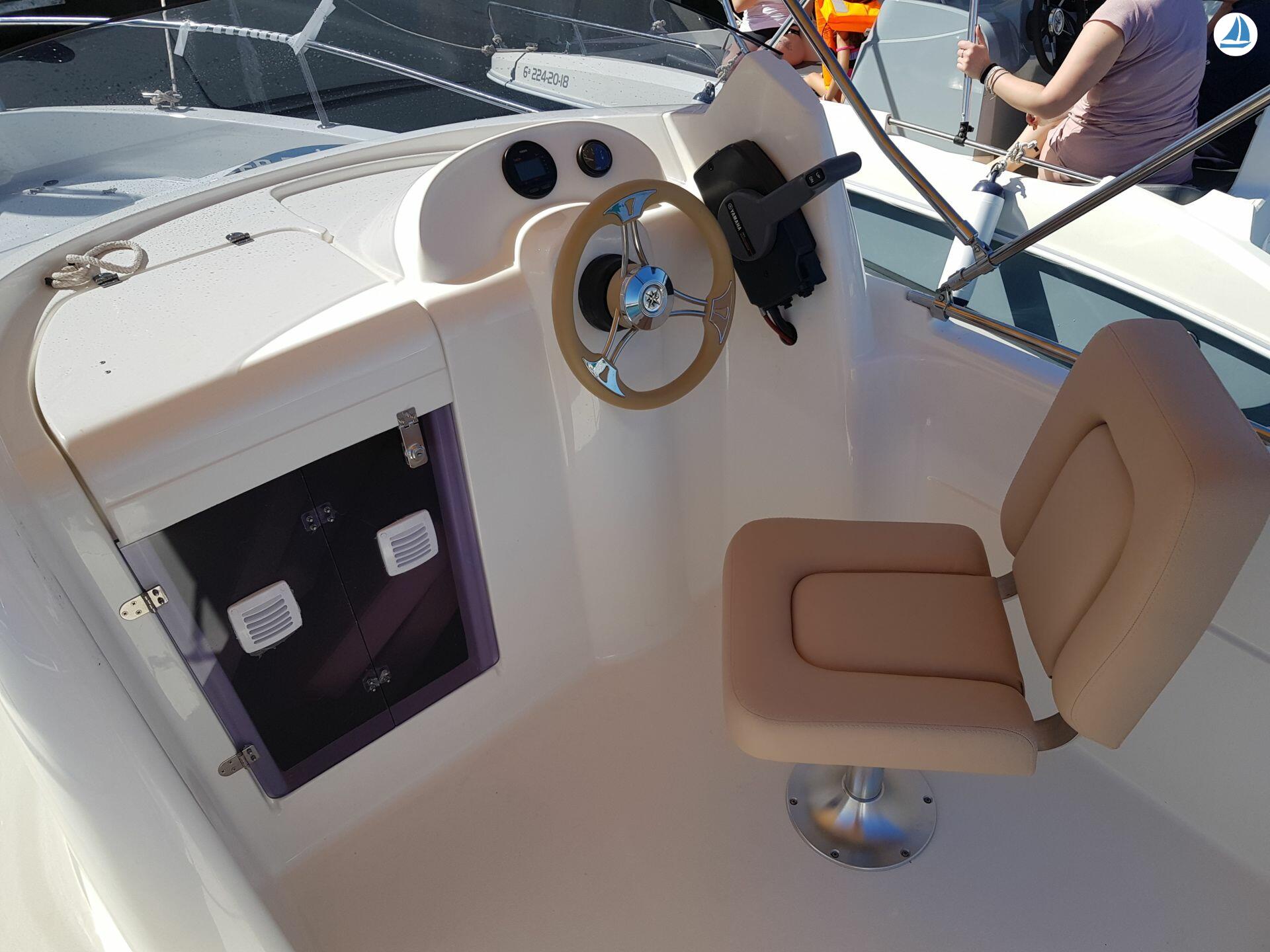 фото SESSA MARINE Remus 550 3