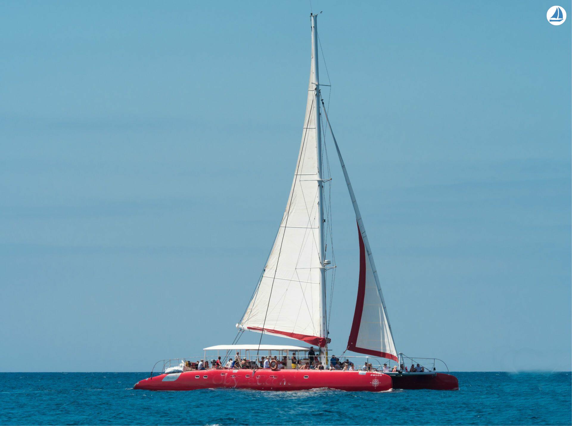 фото Fountaine Pajot TAITI 75 3